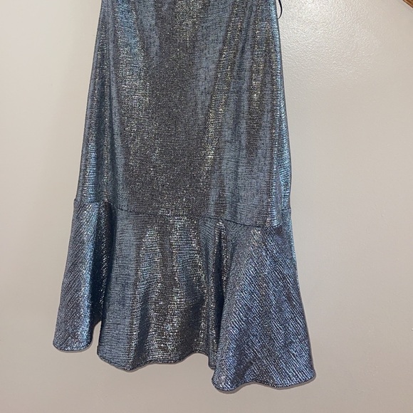 Women’s Formal Dress Size 8 Nightway Silver Drapey Party Flounce Flutter Sparkle - Picture 7 of 12